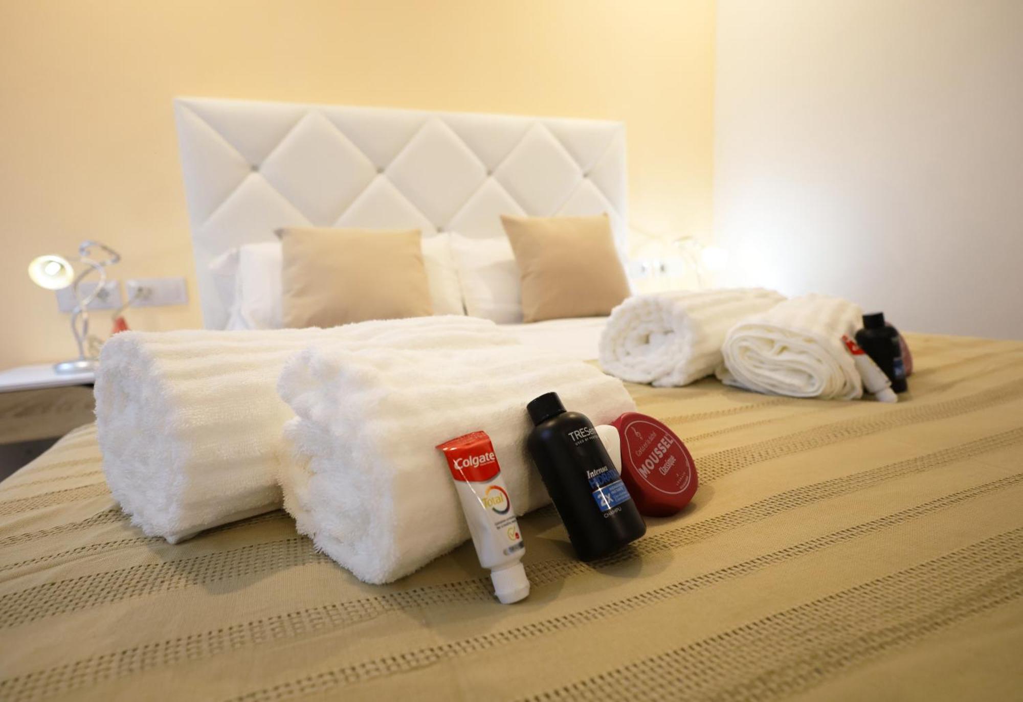 ולנסיה Lovely Apartment Near Beach & Science City מראה חיצוני תמונה