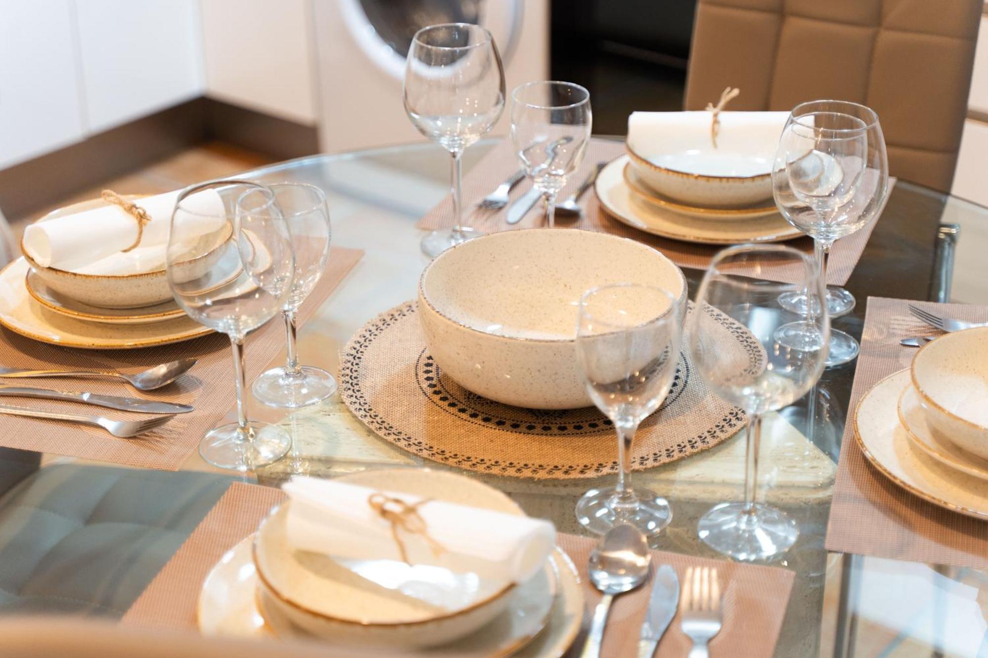 ולנסיה Lovely Apartment Near Beach & Science City מראה חיצוני תמונה