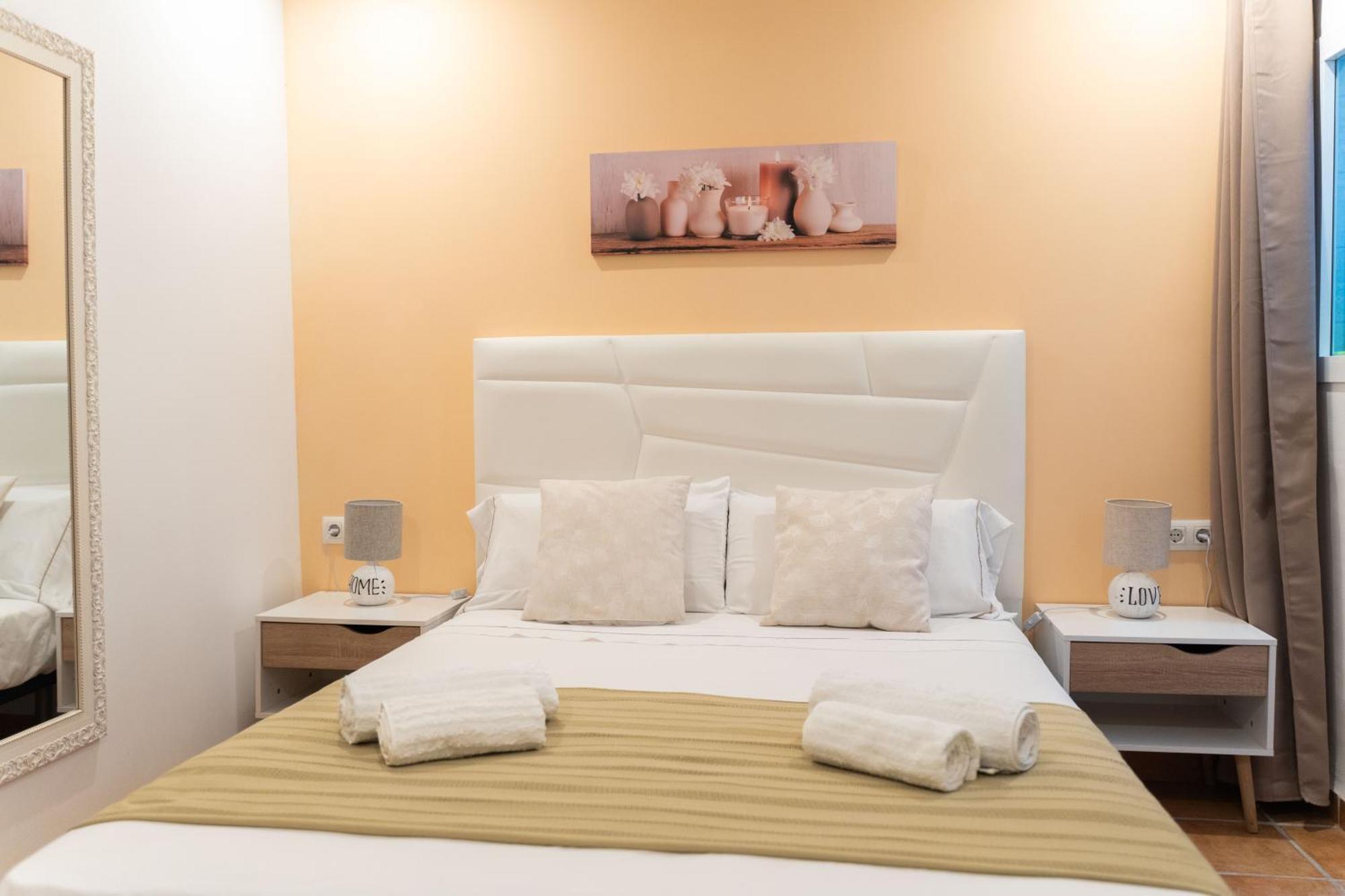 ולנסיה Lovely Apartment Near Beach & Science City מראה חיצוני תמונה