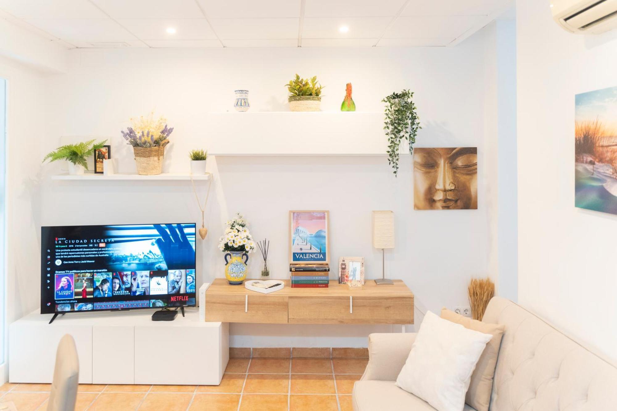 ולנסיה Lovely Apartment Near Beach & Science City מראה חיצוני תמונה